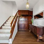 Vila Johns By Homie Canhas