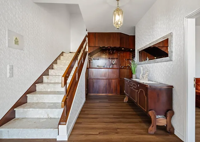 Villa Johns By Homie Canhas